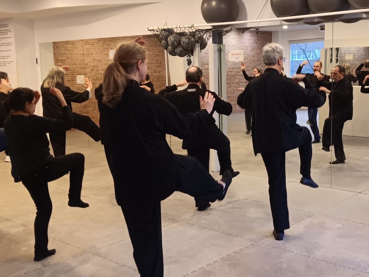Clase de Taichi en el centro Kamae Do